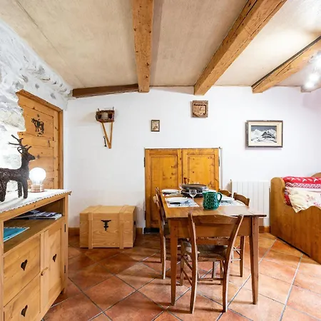 2 -4 Personnes Beaufort (Savoie)