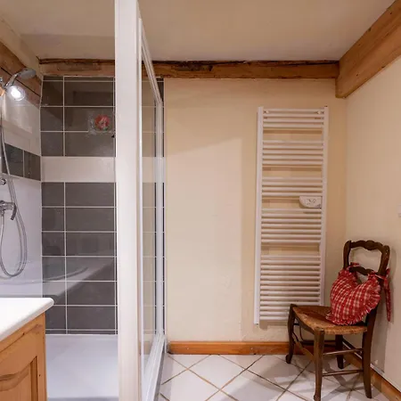 2 -4 Personnes Apartment